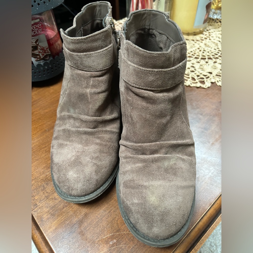 Heeled Booties - Picture 2 of 2